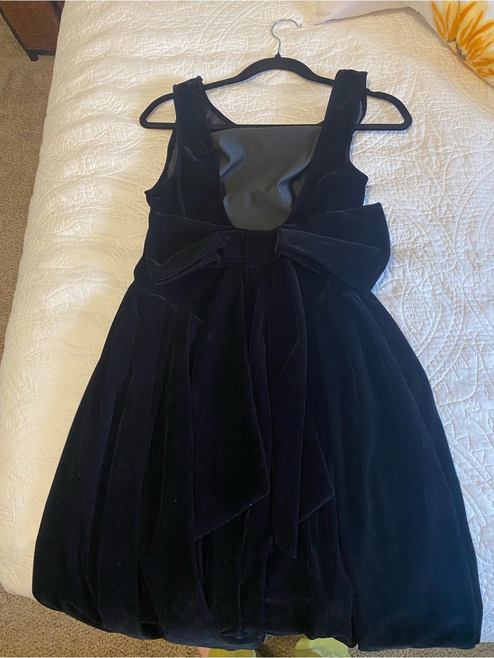 Cider Black Velvet Bow-Back Party Dress